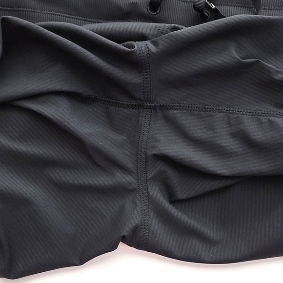 Lululemon Black Dance Studio Crop II Pants Unlined Lightweight Stretch Size 10 - Picture 7 of 12